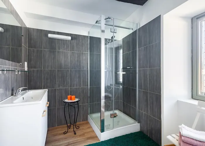 Maison Clos Fleuri * Lassouts